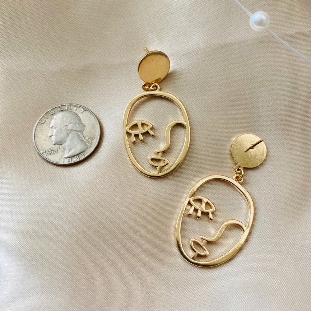 Face Art Metal Drop Earrings in Gold - Picture 6 of 8